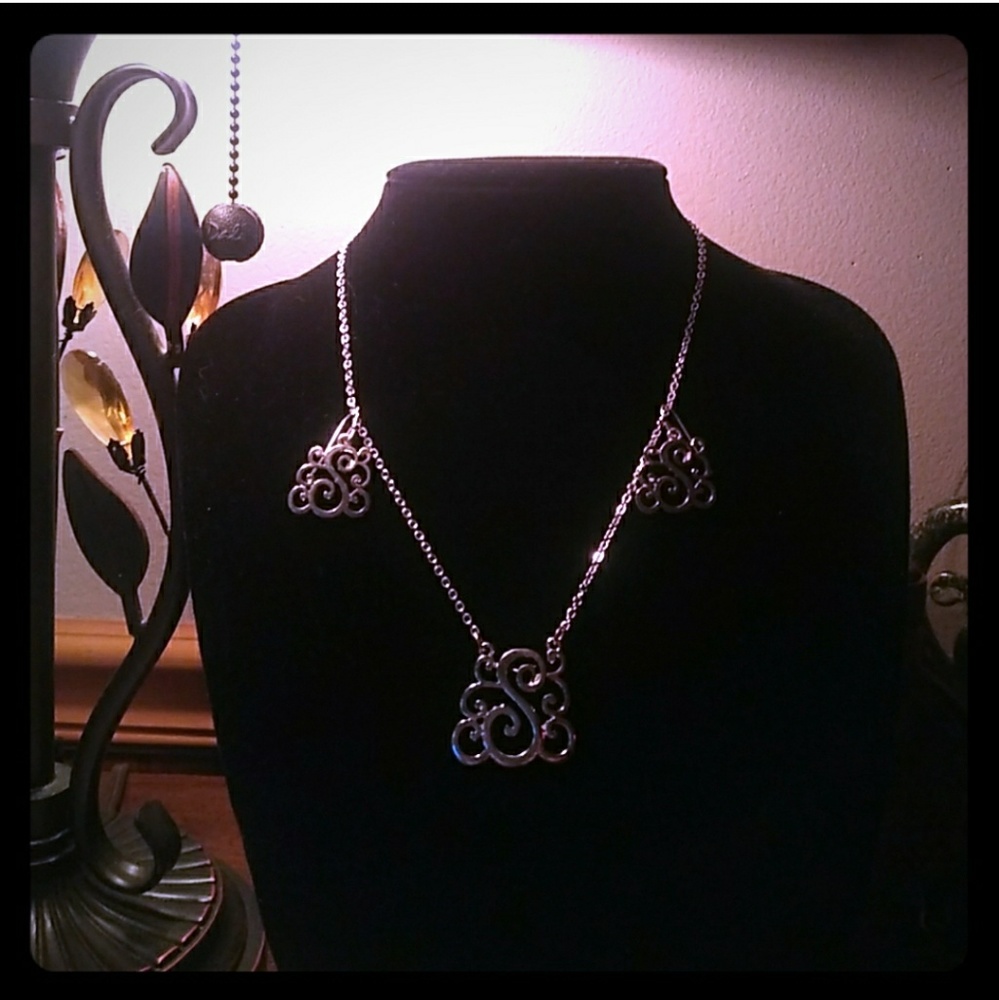 NEW! Fine Silver-Plated Matching Necklace &Earring